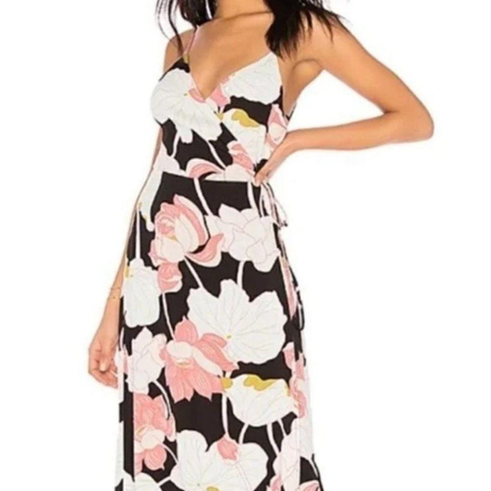 Cupcakes and Cashmere Dress Chayene True Wrap Black Floral Sleeveless Sz XXS